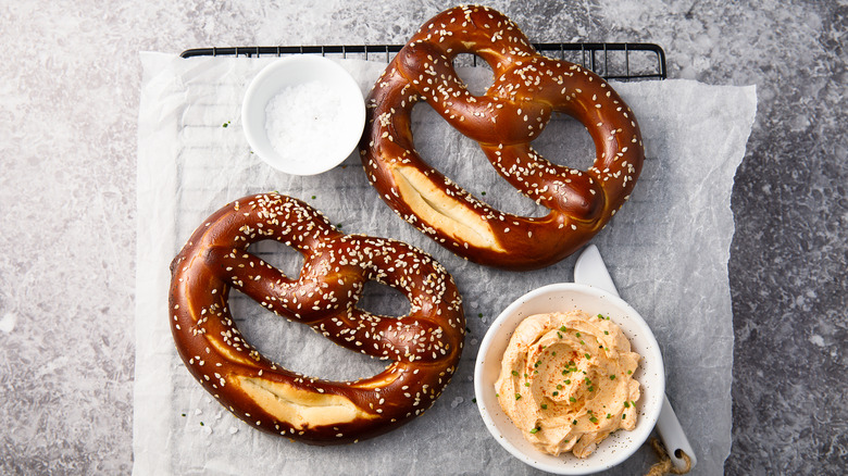 Beer cheese spread