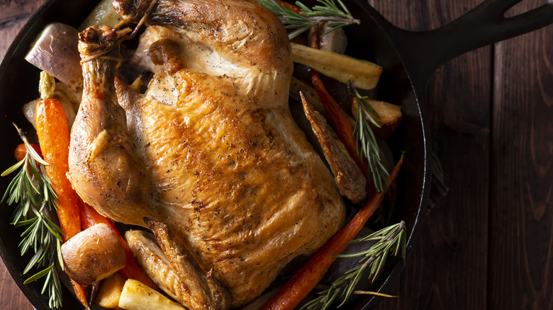 Chicken and vegetables iron skillet