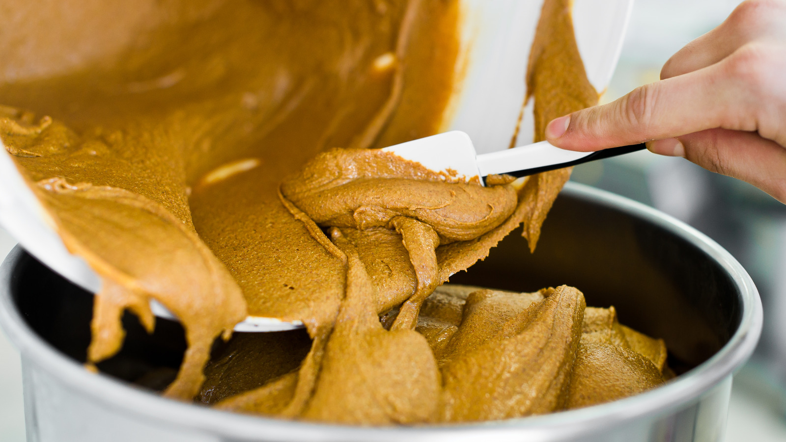 The Mess-Free Way To Stir Nut Butter