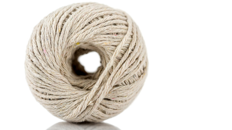 ball of kitchen twine