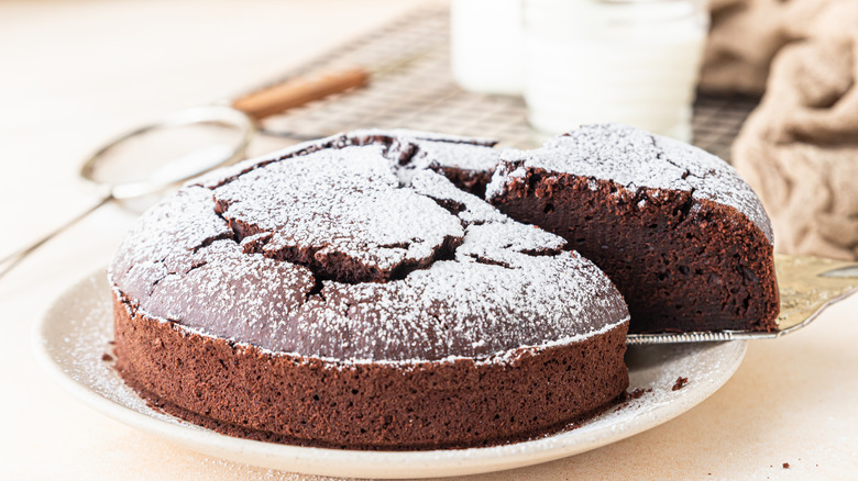 Flourless chocolate cake 