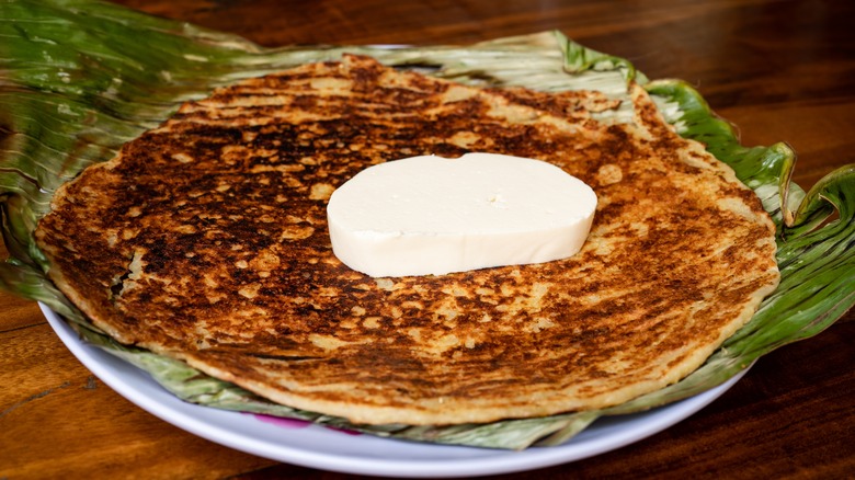 Güirila with cheese