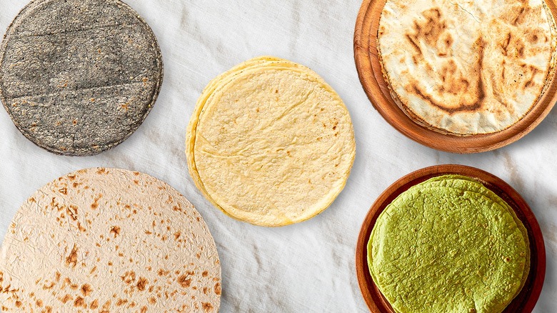 Tortillas on gray background