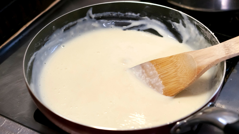 White sauce in pan