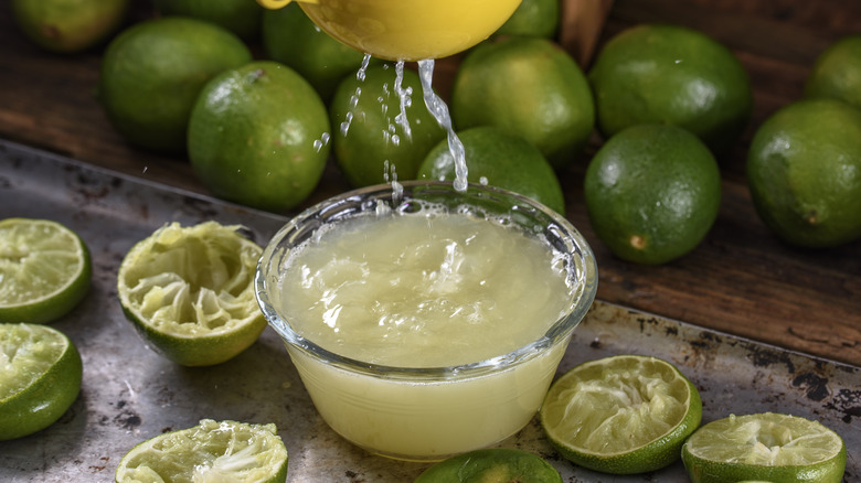 fresh lime juice in bowl