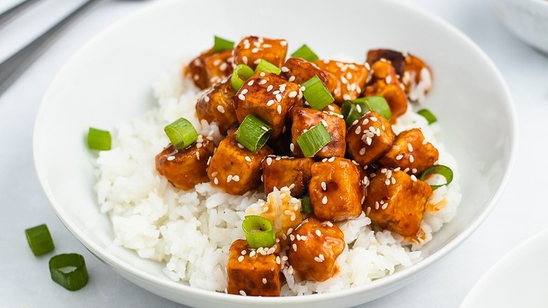 chili garlic tofu with rice