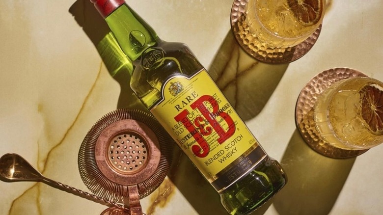 J&B rare bottle