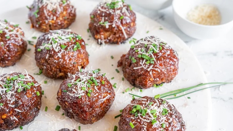 Rows of BBQ meatballs