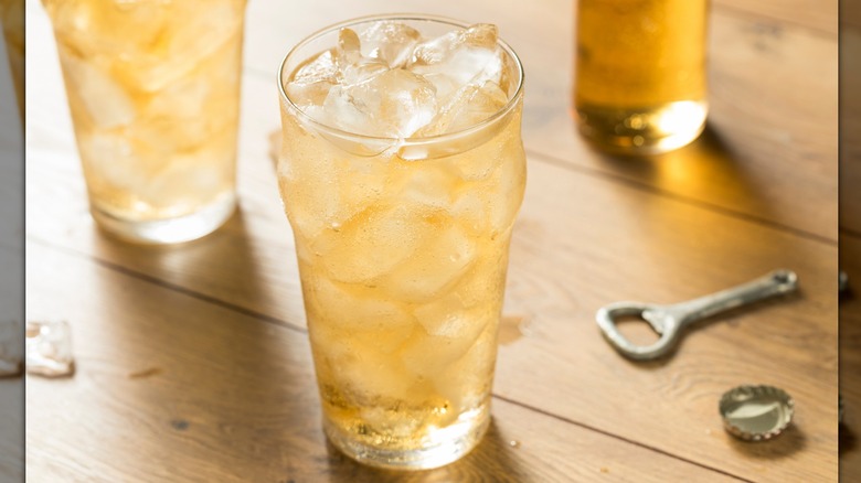 cream soda in a glass