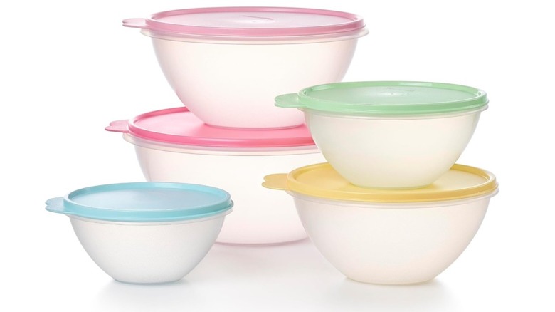 Tupperware Heritage Wonderlier food storage bolws