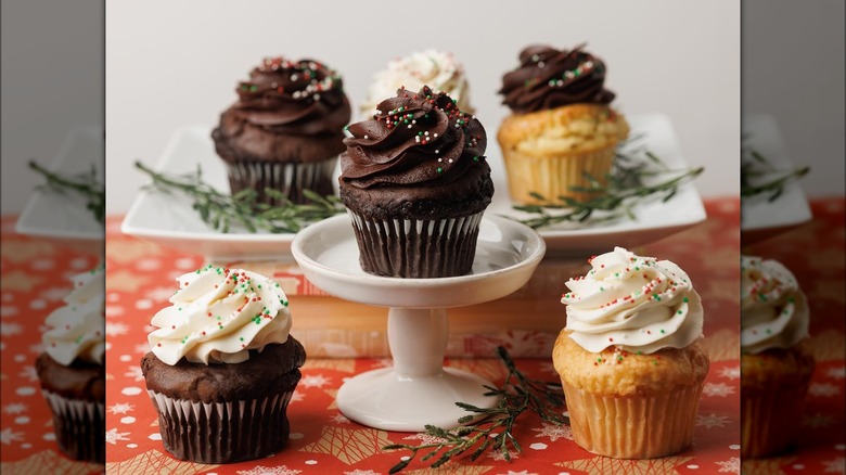 Cupcakes on trays