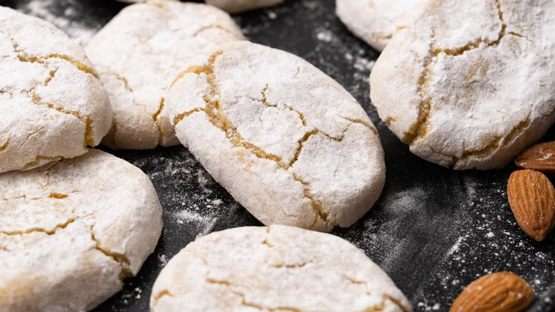 Ricciarelli (Tuscan Almond Cookies)