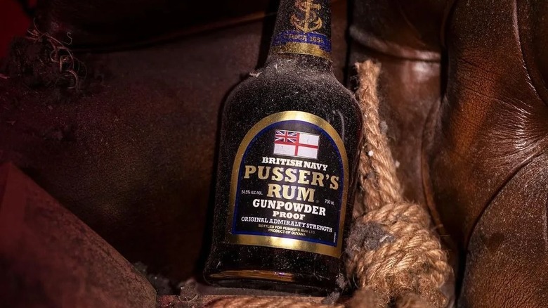 Pusser's Gunpowder Proof rum bottle