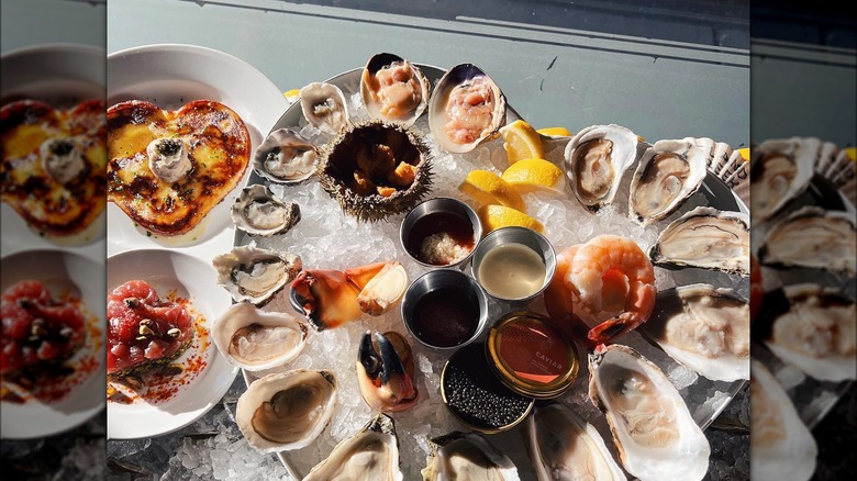 Plate of oysters with caviar