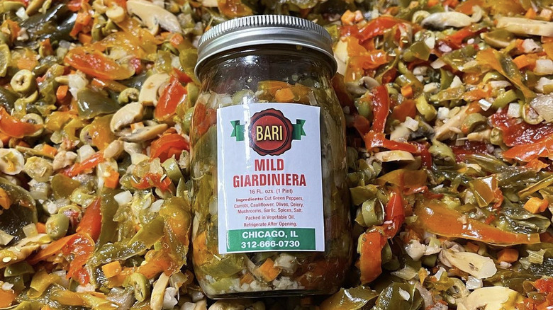 Bari jarred giardiniera