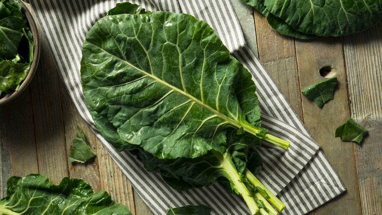 Collard greens on towel