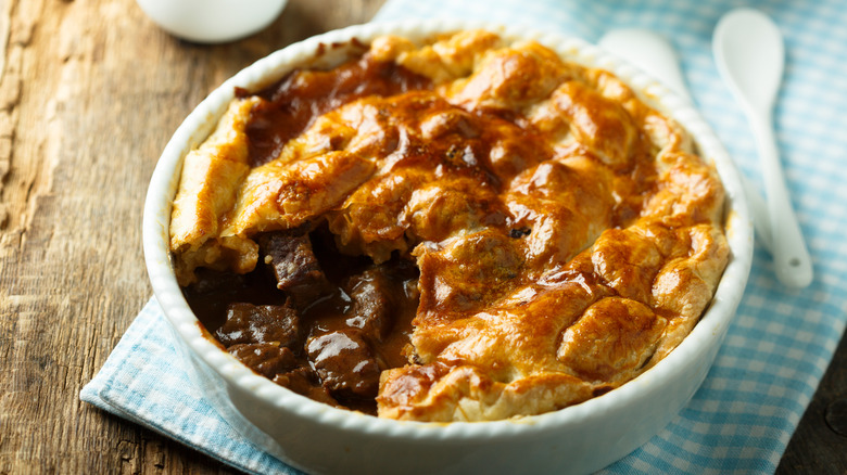 Beef pot pie, baking dish