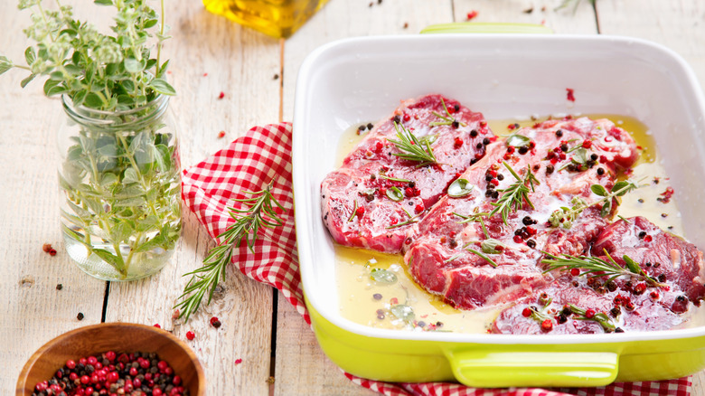 Marinating steak