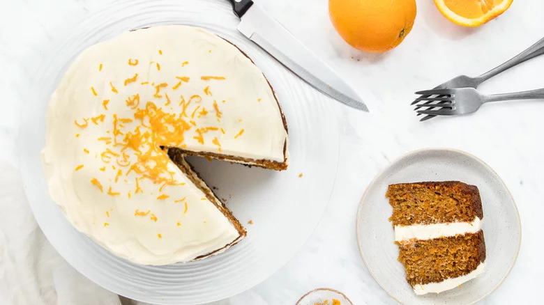 Overview of orangey carrot cake 