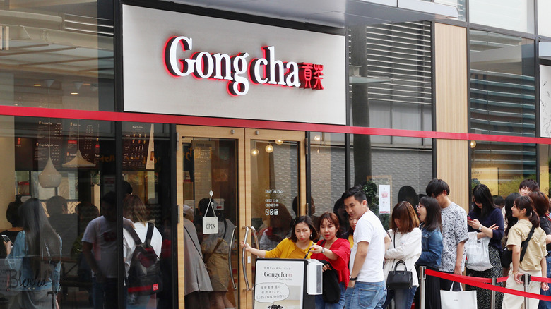 Outside of Gong cha storefront
