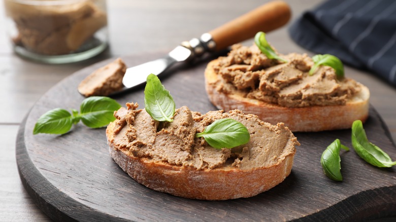 pate spread on bread slices