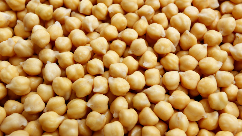 Cooked chickpeas