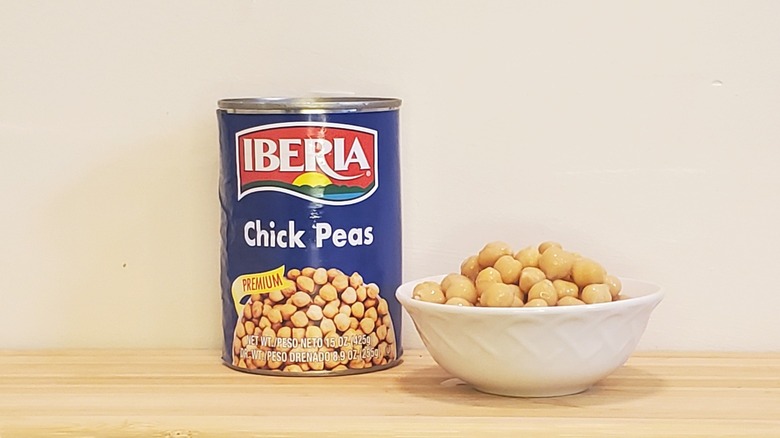 Iberia chickpeas can bowl