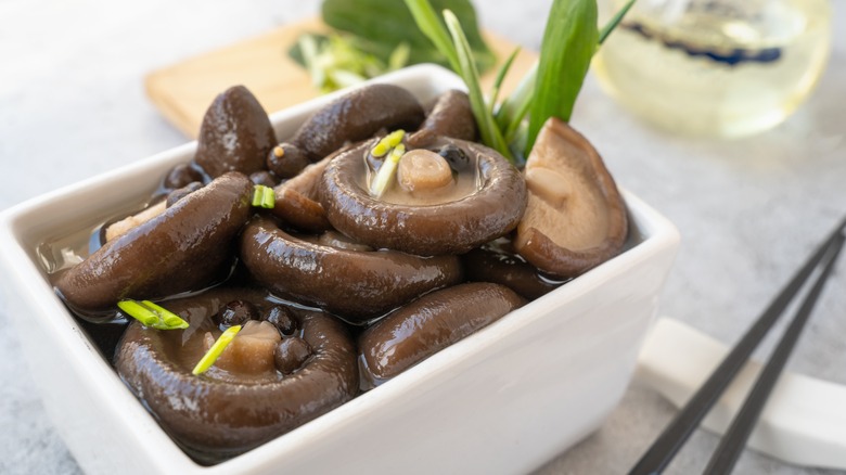 Shiitake mushrooms in bowl