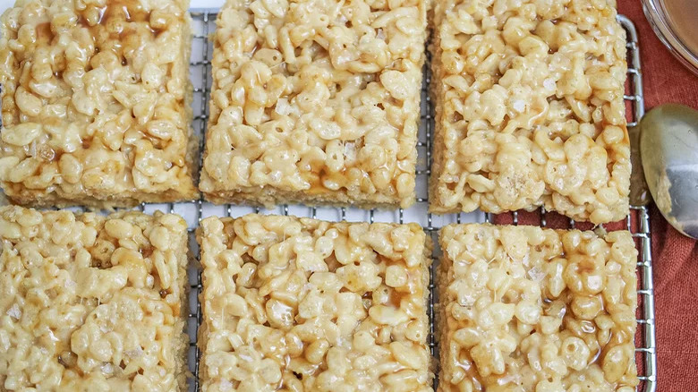 Caramel Rice Krispie treats