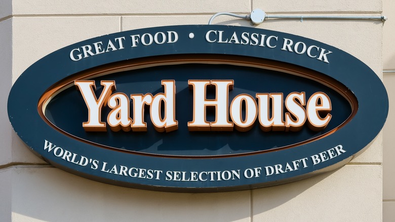 Yard House restaurant sign