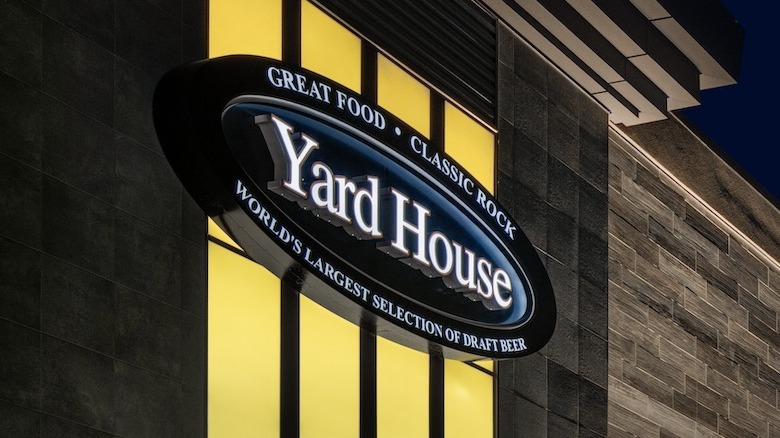 Yard House sign