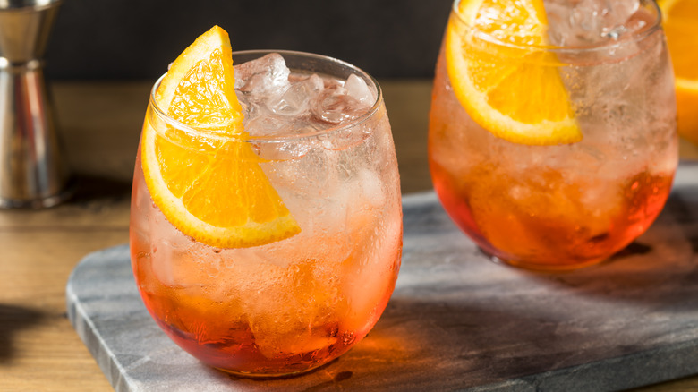 Madres orange cranberry cocktails