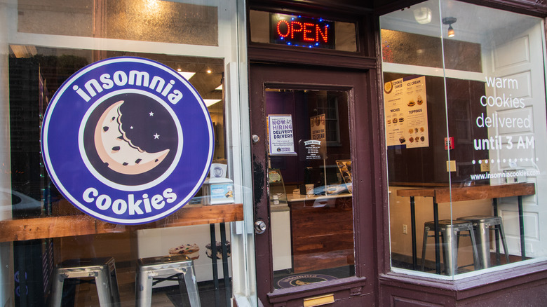 Insomnia Cookies store