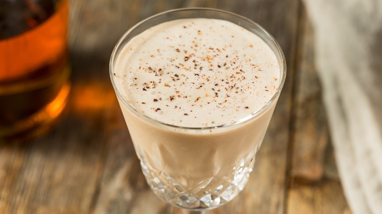 brandy Alexander cocktail