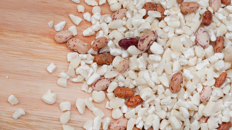 Dried sugar beans with white corn