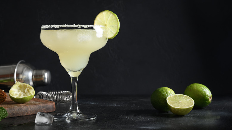 Margarita with lime wheel