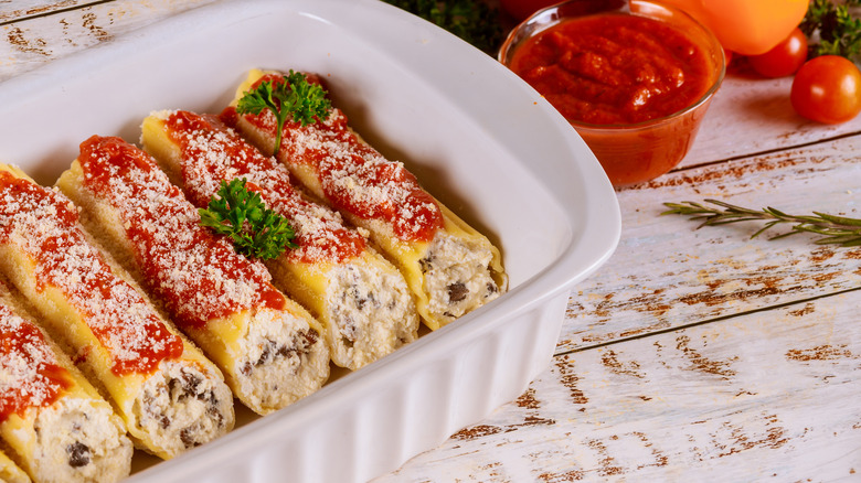 manicotti in baking dish