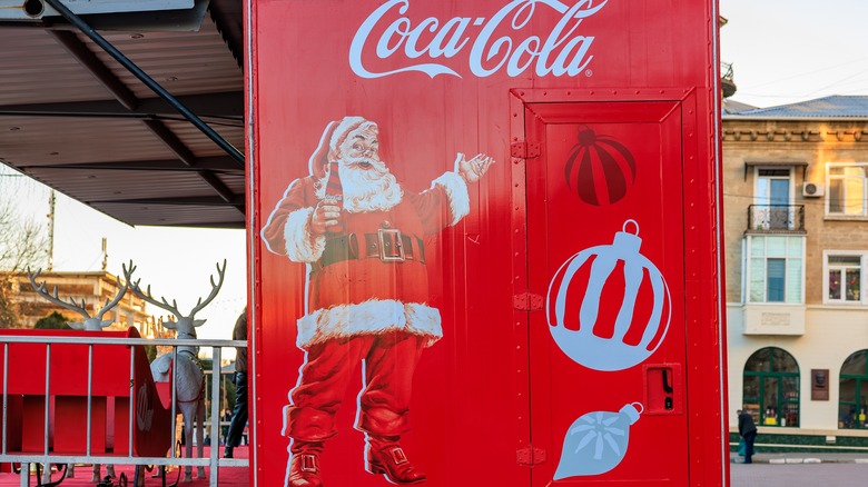 Coke Christmas ad on truck