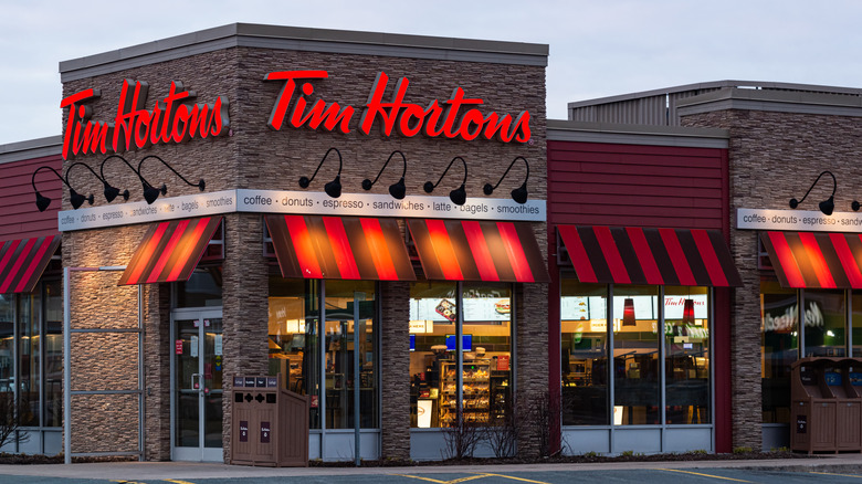 Tim Hortons restaurant