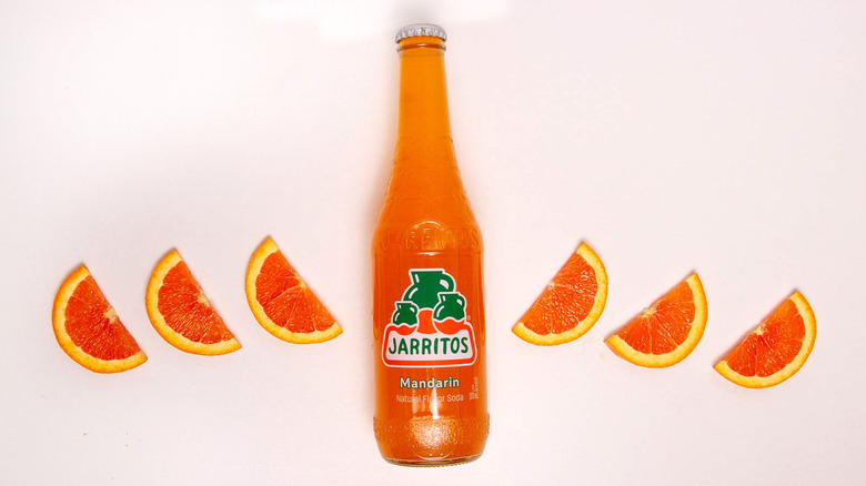 Mandarin Jarritos with fruit