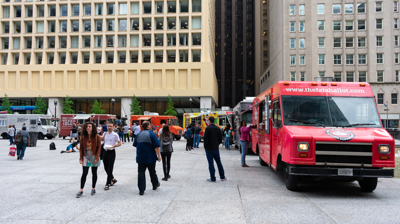 Patrons gather at Chicago Food Truck Fest