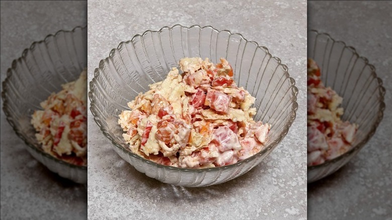 Tomato cracker salad in bowl