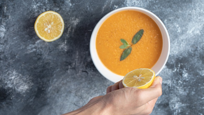 lemon squeeze soup 