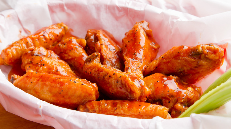 buffalo chicken wings in basket