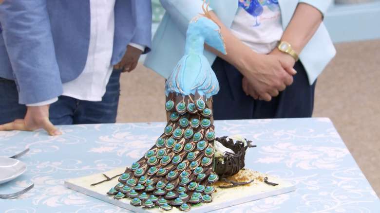 Nadiya's peacock showstopper on table