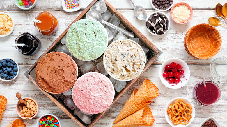 Ice cream sundae toppings