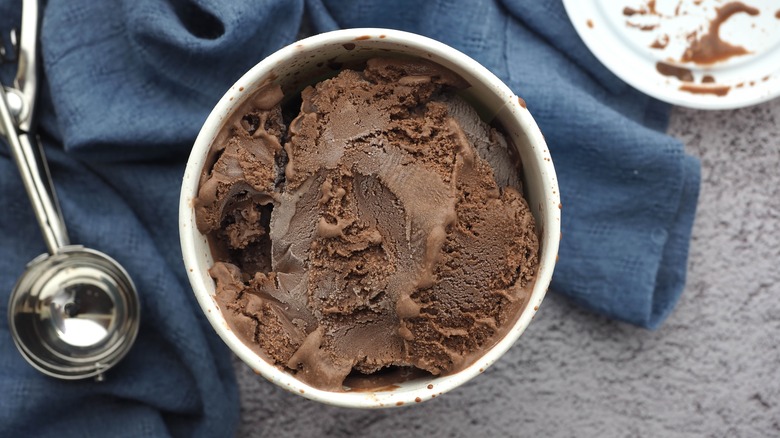 Quart of chocolate ice cream