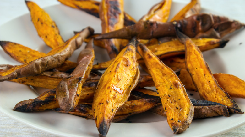 Sweet potato fries with skin