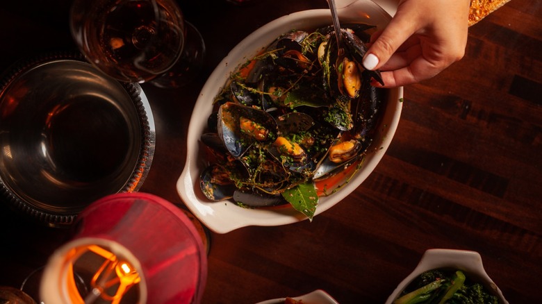 steamed mussels at Gilt Bar