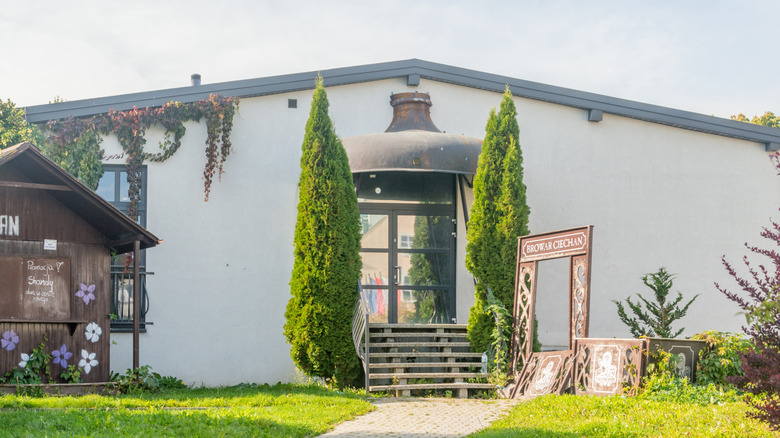 The entrance to Ciechan Brewery